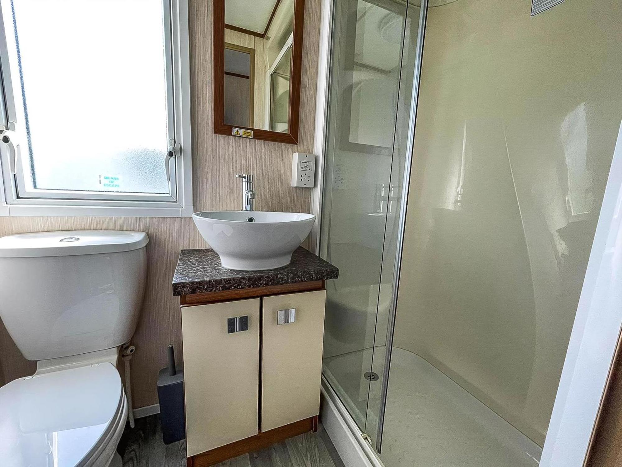 Lovely 8 Berth Caravan At Sunnydale In Lincolnshire Ref 35239S Louth  ภายนอก รูปภาพ
